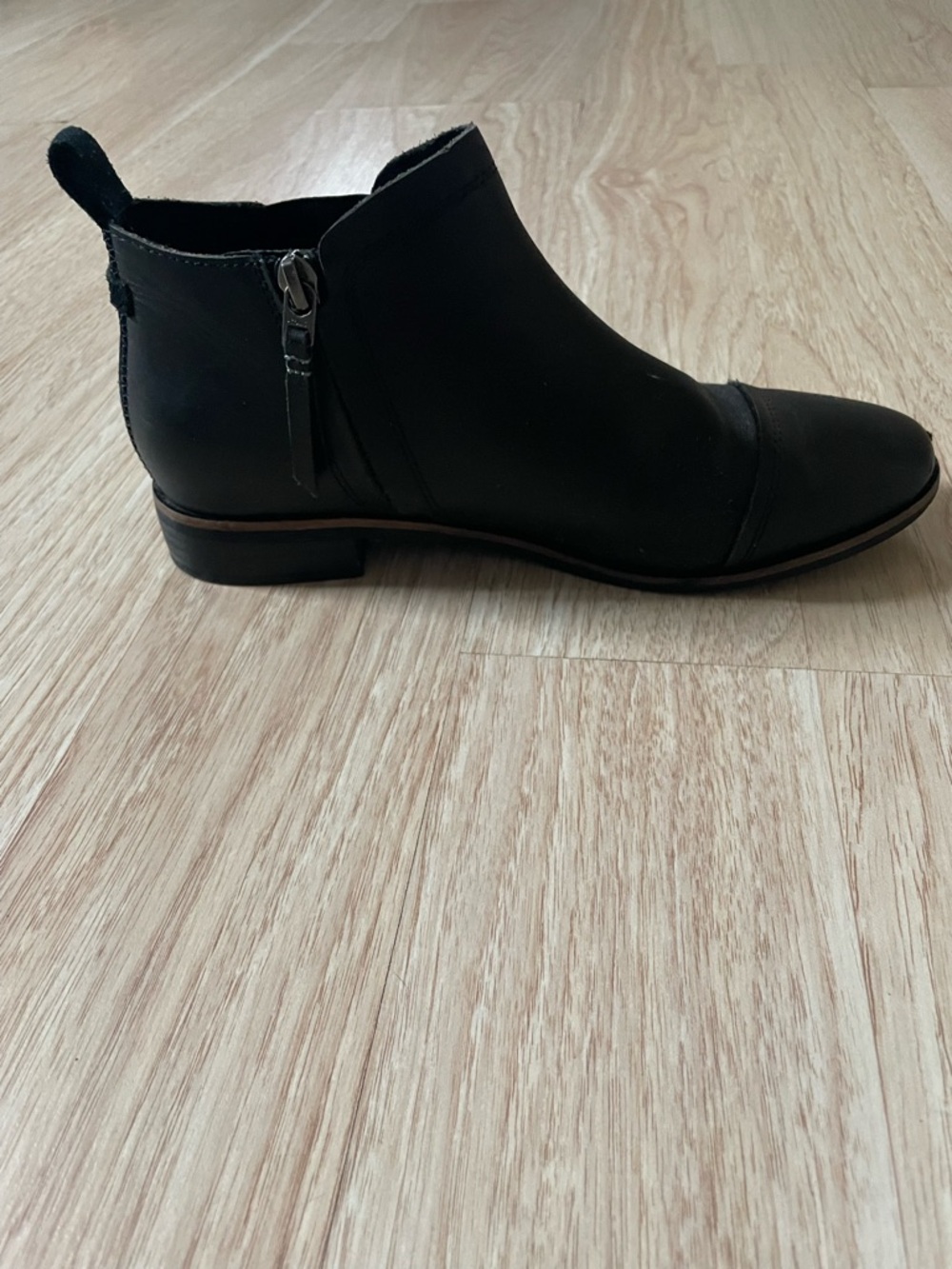 Basic Black Booties - Picture 13 of 14